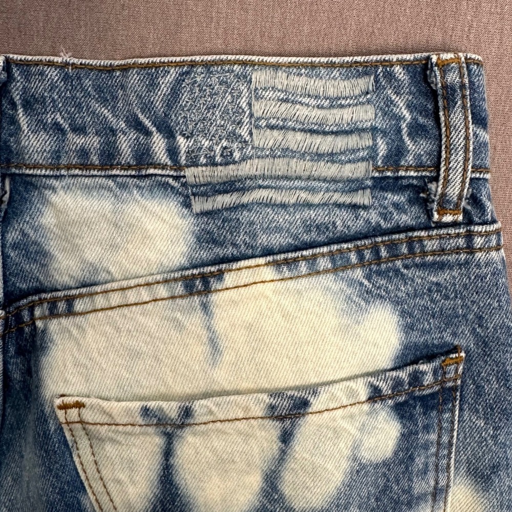 Revice Denim Jeans 29 Blue Cloud Wash Bleach Straight Leg Festival Altered Crop - Picture 4 of 10